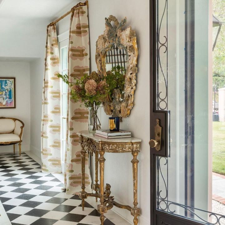 Tessuto “Lontano Lontano” Dedar