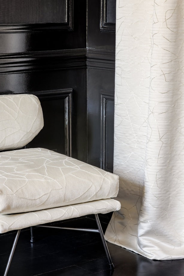 Tessuto “Tat Tvam” DEDAR