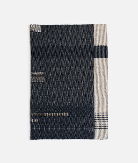 Tessuto “Ancient writing 1936” Dedar