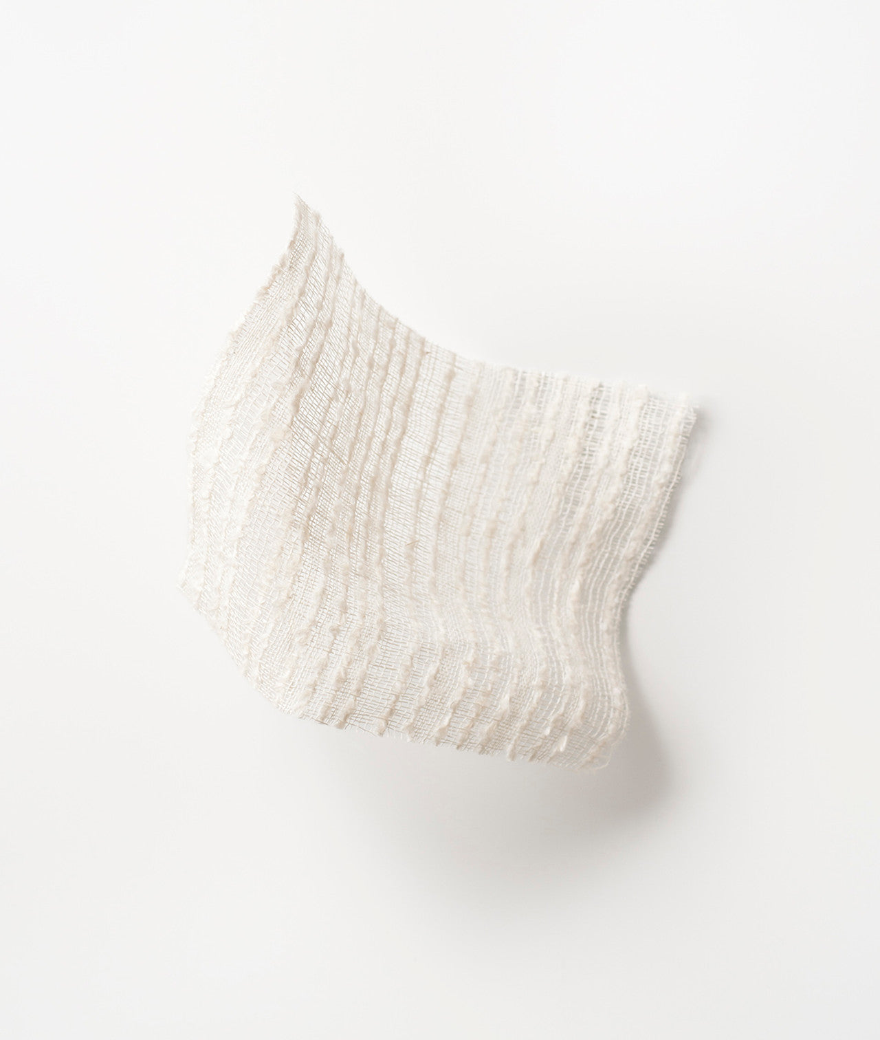 Tessuto “Whitebloom” di DEDAR