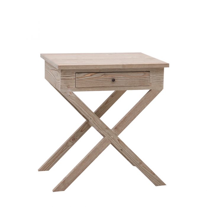 tavolino minimal in legno naturale